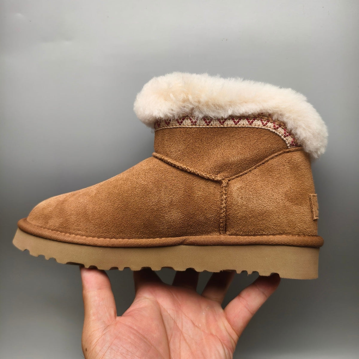 Chestnut Ethnic Style Low-Top Casual Sneakers — New Arrival | In Stock