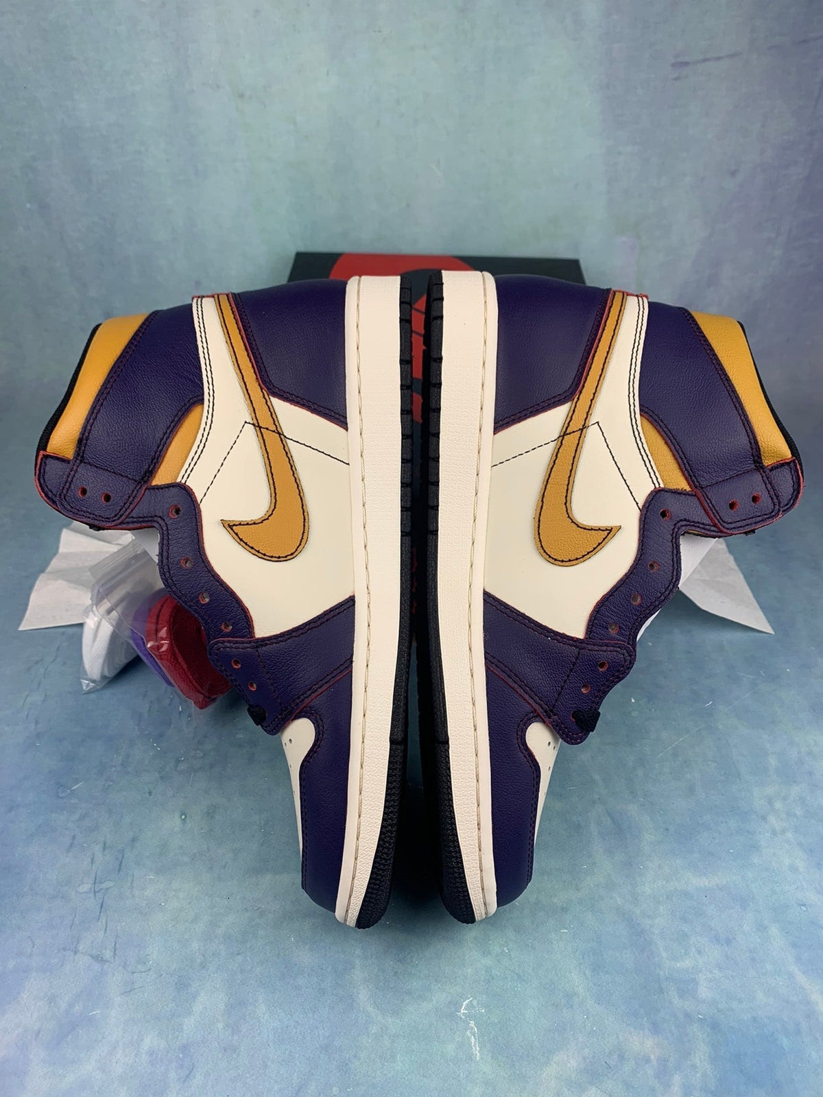 Air Jordan 1 High Lakers Purple Scratch-Off Unisex Sneakers CD6578-507