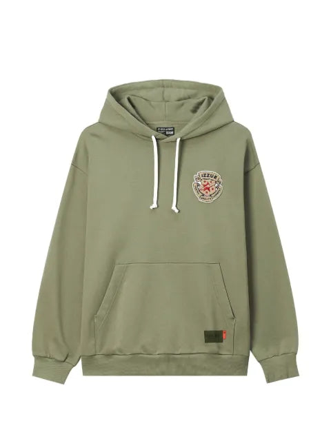 izzue slogan-print logo-patch hoodie