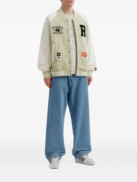 izzue logo-patch sweatshirt