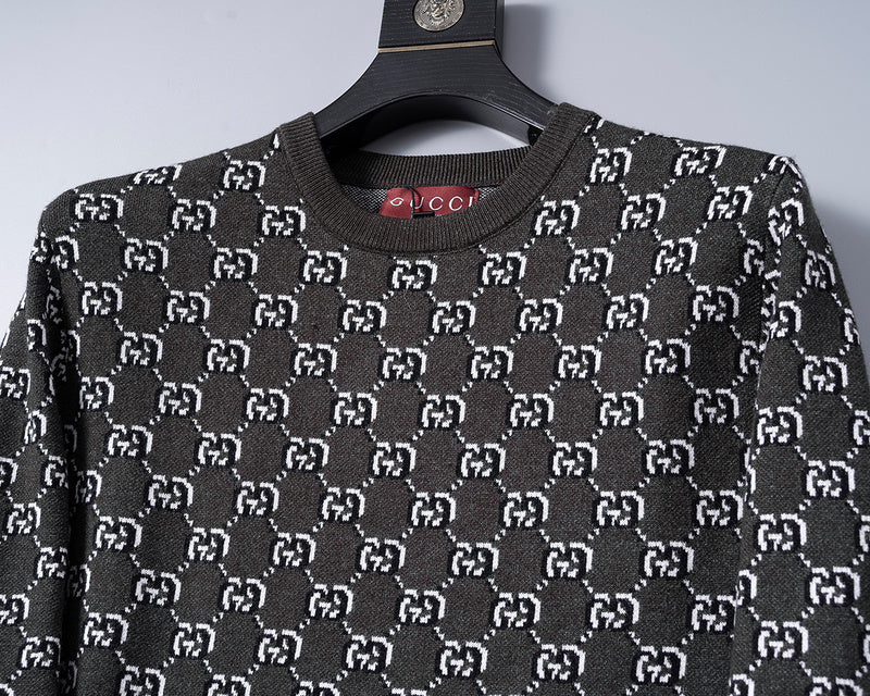 GUC091 New Round neck sweater Clothing