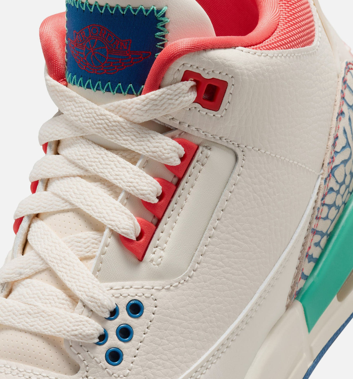 Air Jordan 3 Retro Play Your Way Grade School Lifestyle Shoe – Chalk/Track Red/True Blue/Kinetic Green