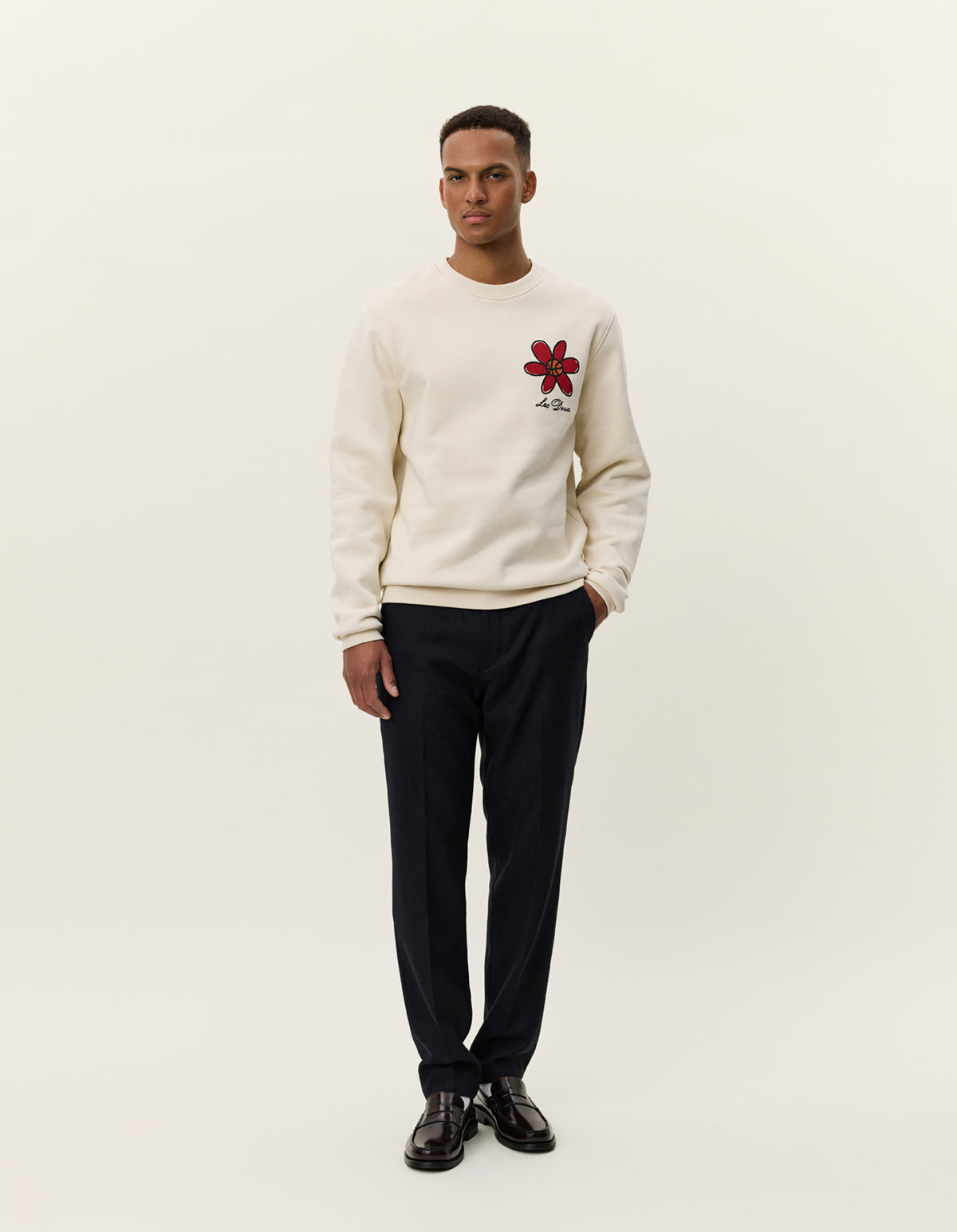 Les Deux Flower Basket Sweatshirt