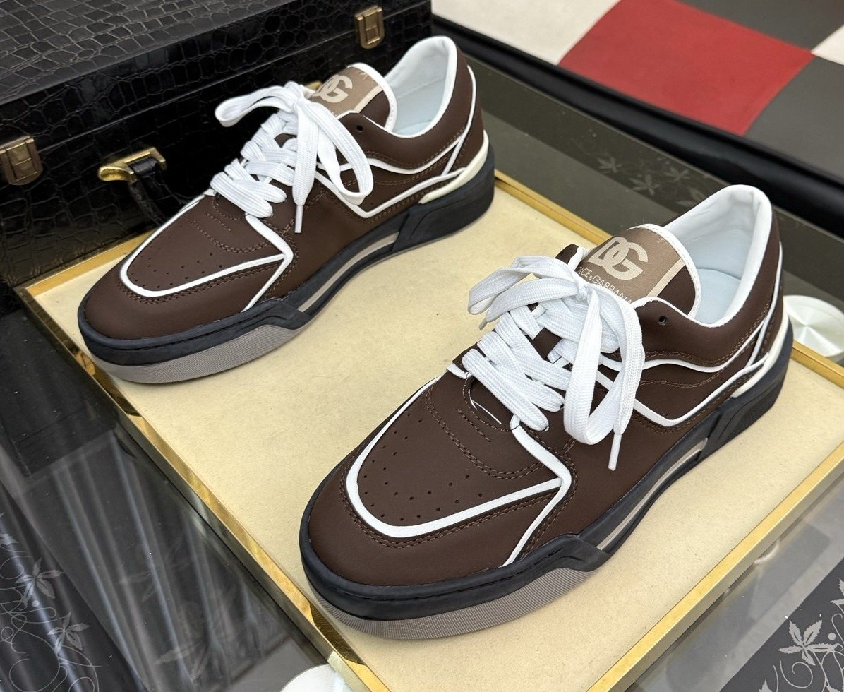 Dolce & Gabbana Brown Piped Low-Top Sneakers