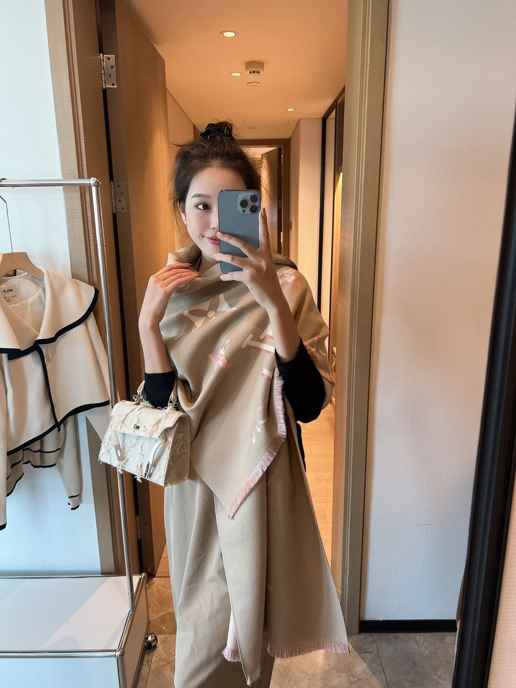 Louis Vuitton Monogram Floral Shawl