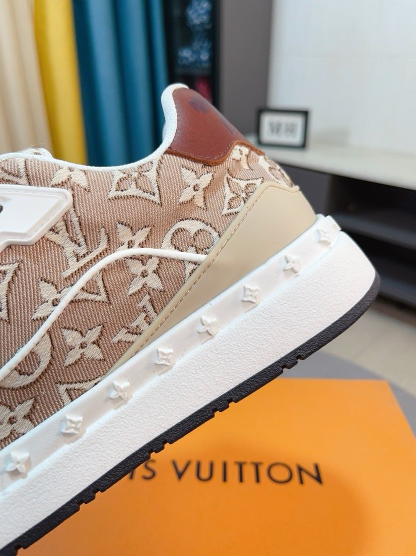 Louis Vuitton Beige-Brown Patterned Sneakers