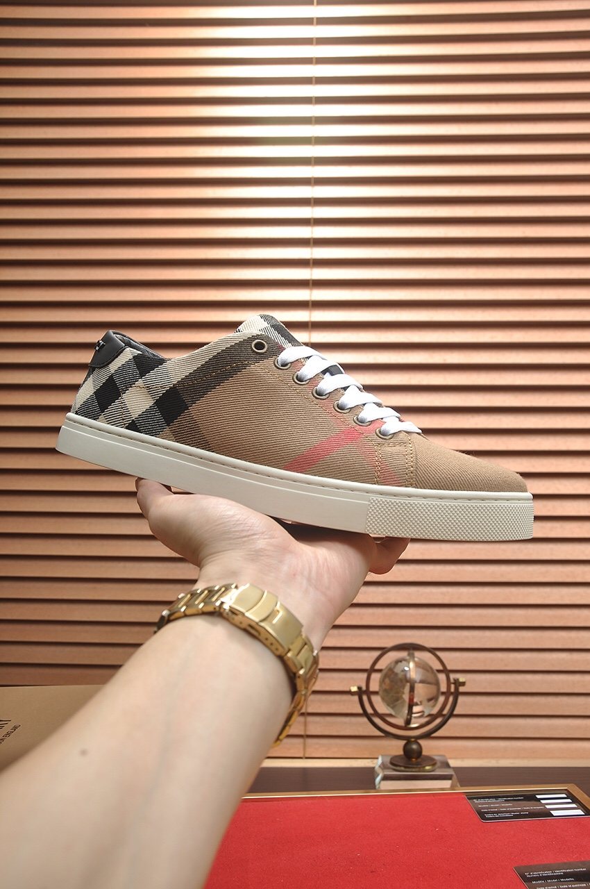 Burberry Check Panel Low-Top Sneakers - White Laces And White Sole