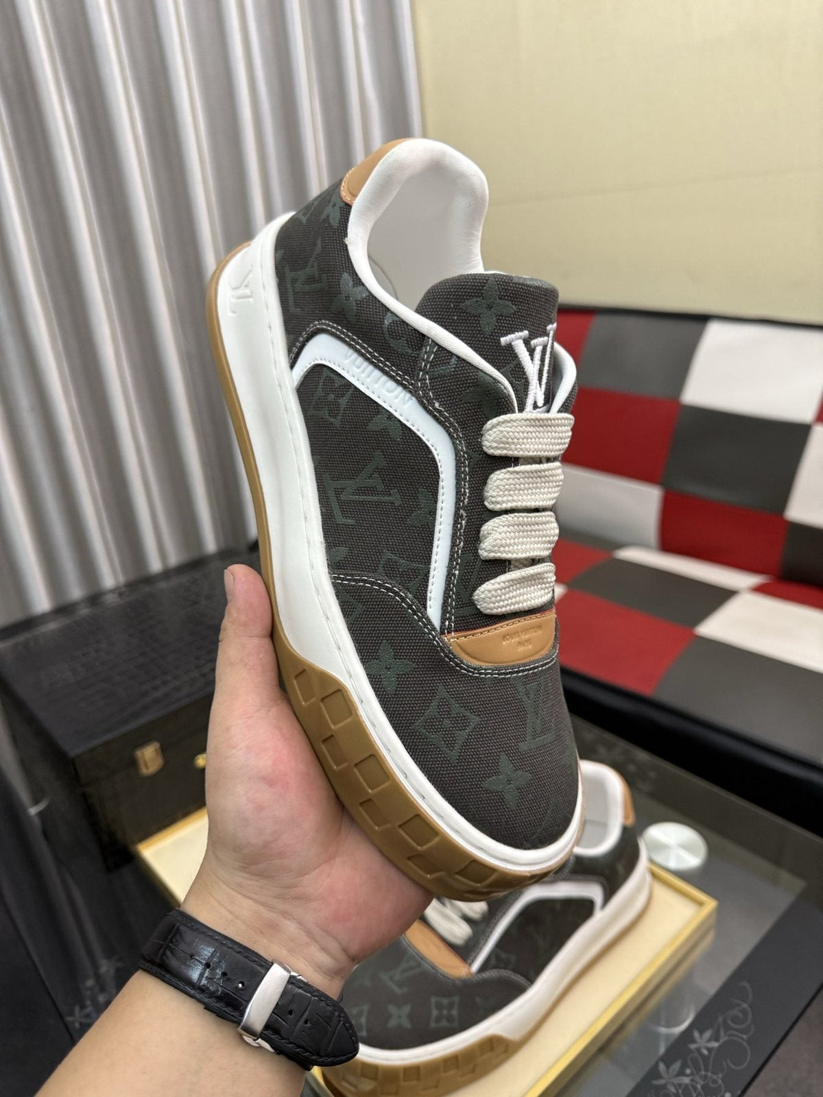 Louis Vuitton Patterned Low-Top Sneakers
